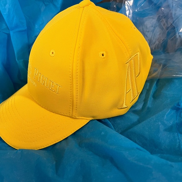 Authentic Audemars Piguet Vibrant Yellow Cap hat AP Watch gifts baseball golf